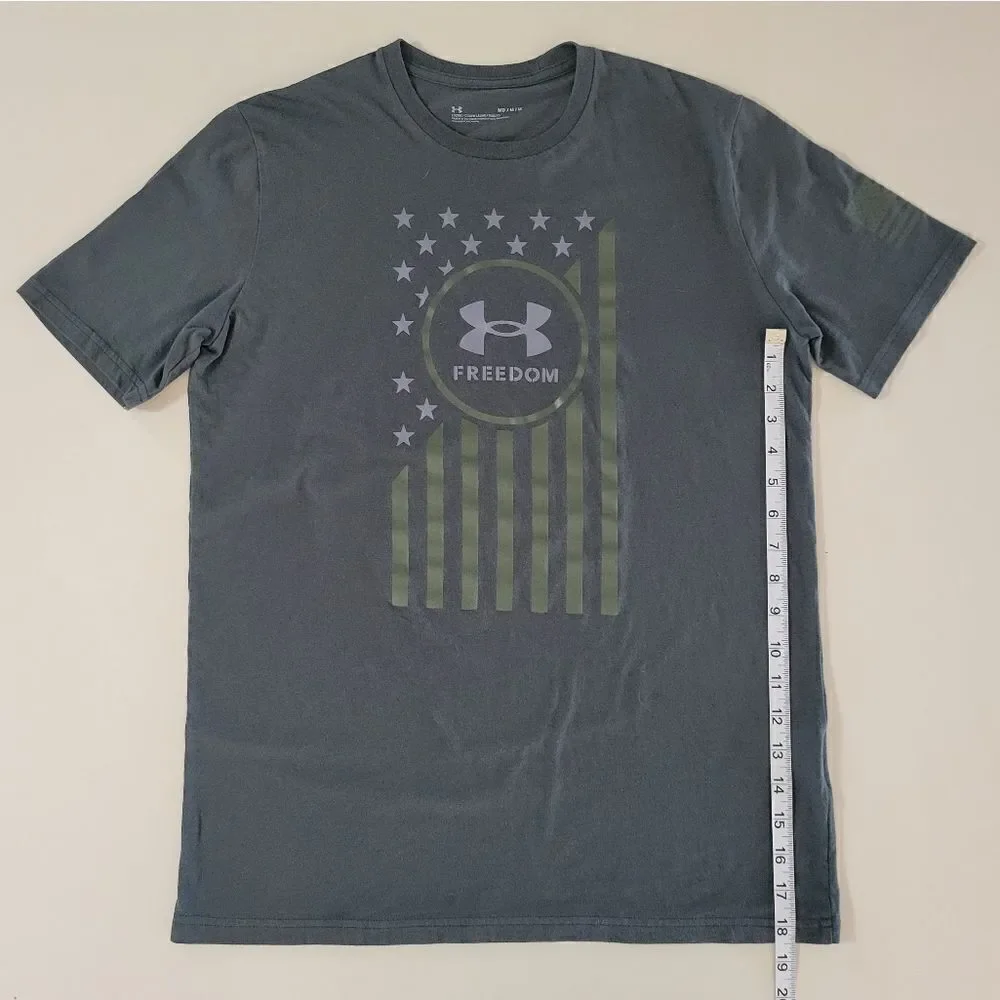 Under Armour Men's Crewneck Freedom Flag Shirt Sleeve T-Shirt